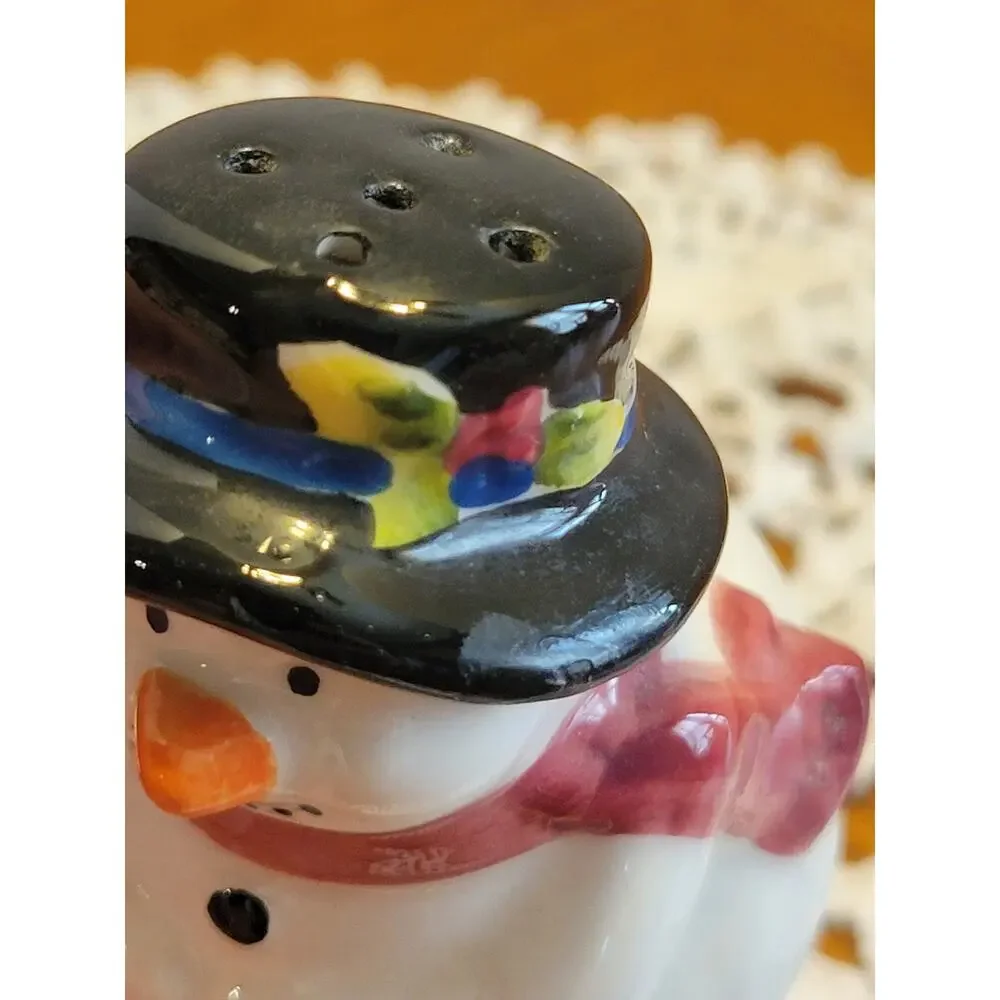 Vtg Christmas Giftco Snowman w/Hat Salt Pepper Shakers White‎ Holiday Figures